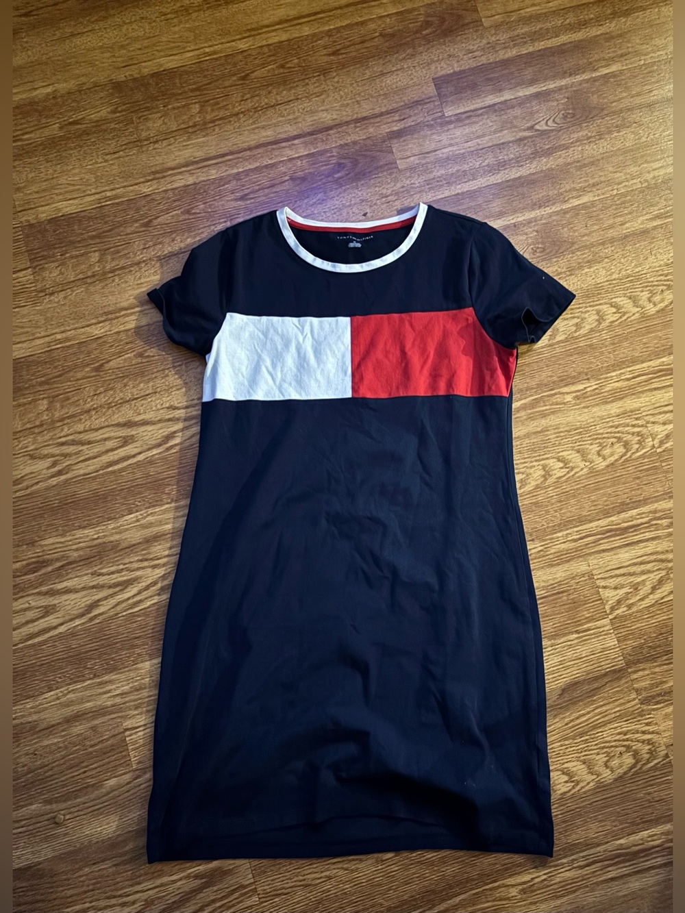 Tommy Hilfiger navy Tee Dress with White & Red Colorblock